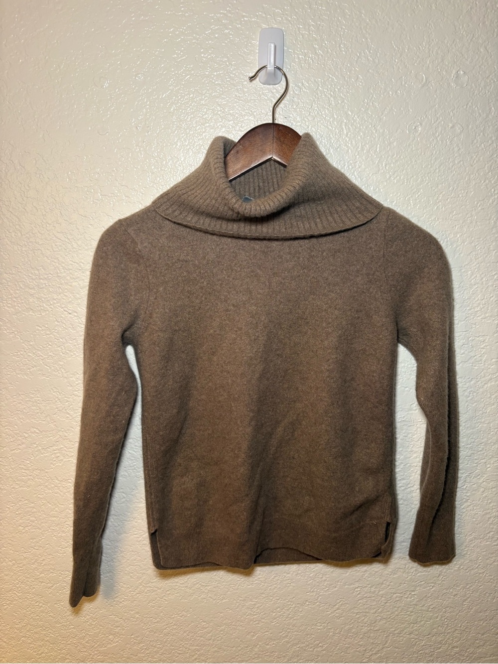 Cozy Cashmere Brown Turtleneck Sweater - Women's Soft Knit